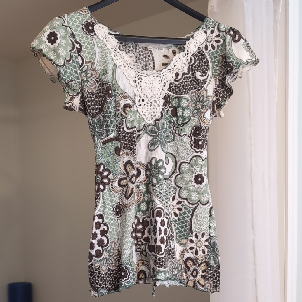 Floral Crochet Trim Women's Blouse